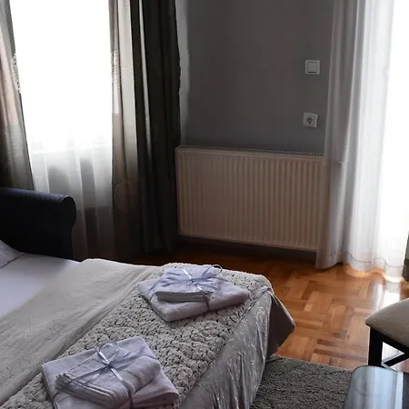 Blue House Apartment